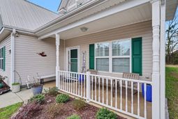 284 Archdale St. photo 4