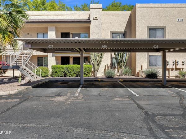 145 N 74TH Street, Unit 207, Mesa, AZ 85207