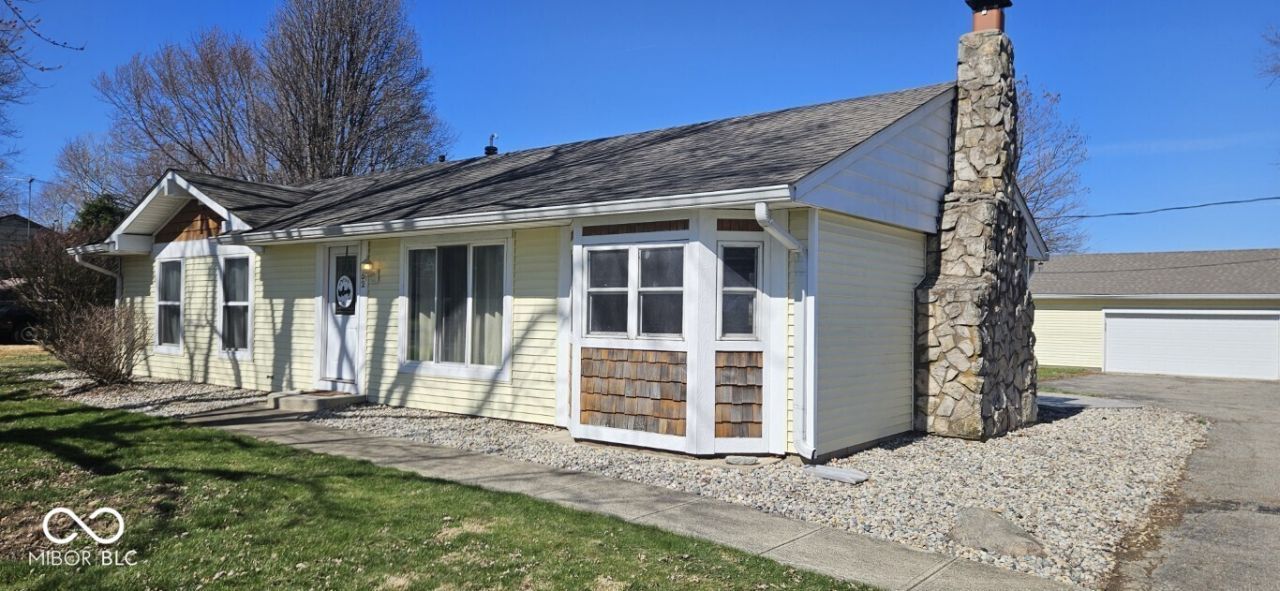 852 E 400 N, Greenfield, IN 46140 Main Photo