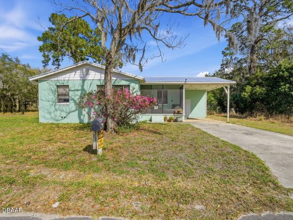 2627 Myrtle Avenue, Mims, FL 32754