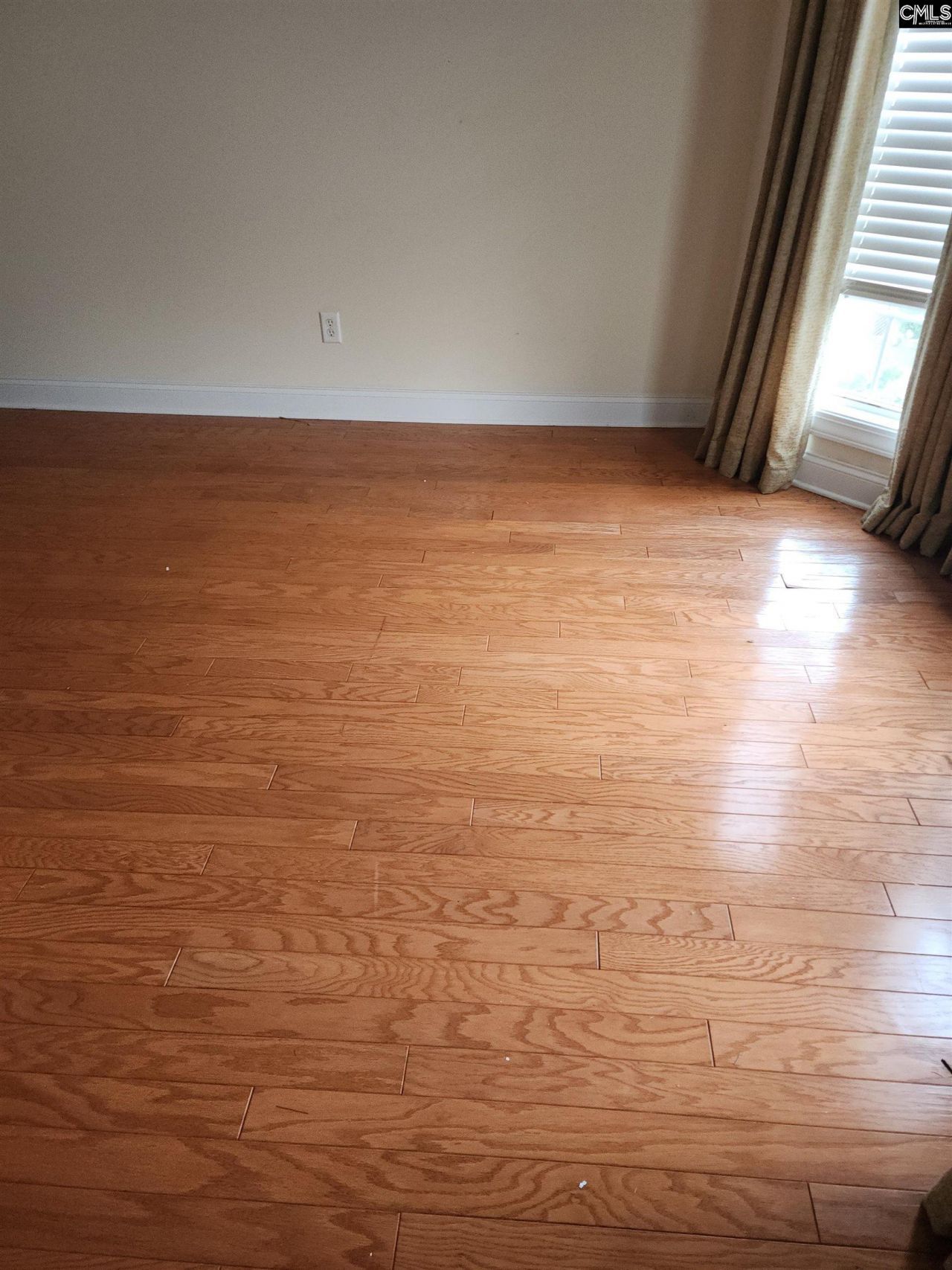 341 Laurel Rise Lane  Photo 6