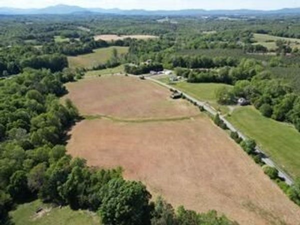 00 GREENWAY RD, Glade Hill, VA 24092