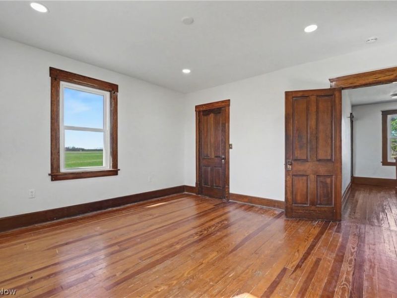 2775 S Bandy Road , Alliance, OH 44601 Photo 13