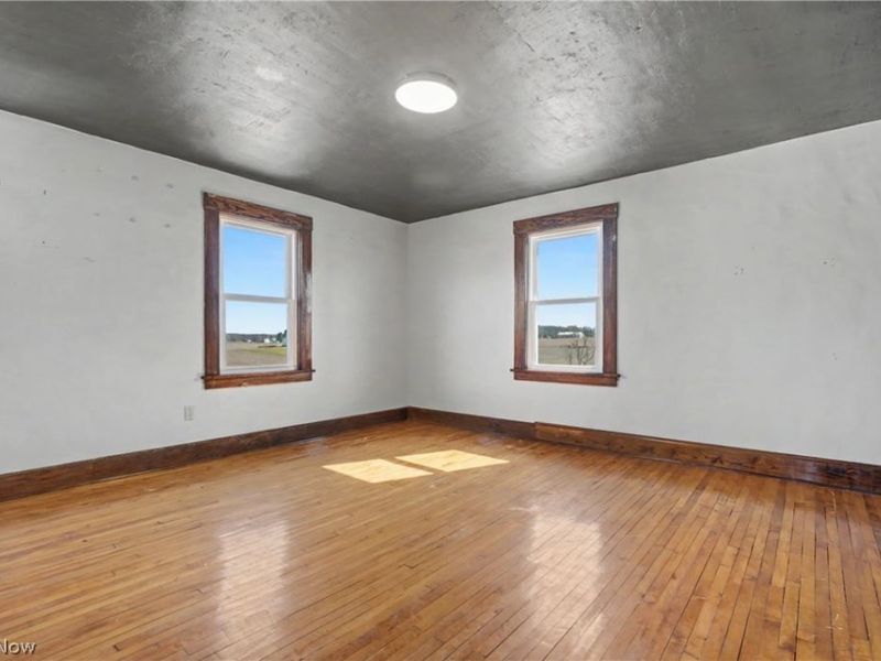 2775 S Bandy Road , Alliance, OH 44601 Photo 14