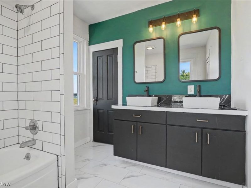 2775 S Bandy Road , Alliance, OH 44601 Photo 16