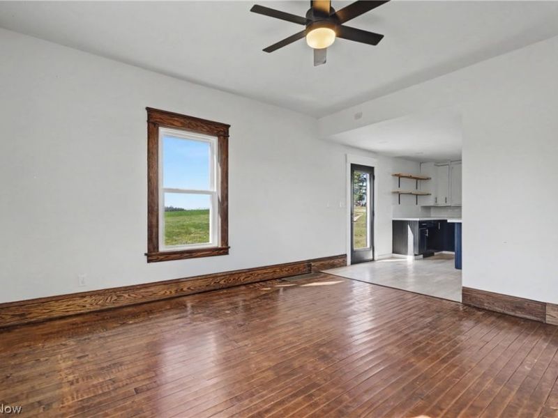 2775 S Bandy Road , Alliance, OH 44601 Photo 7