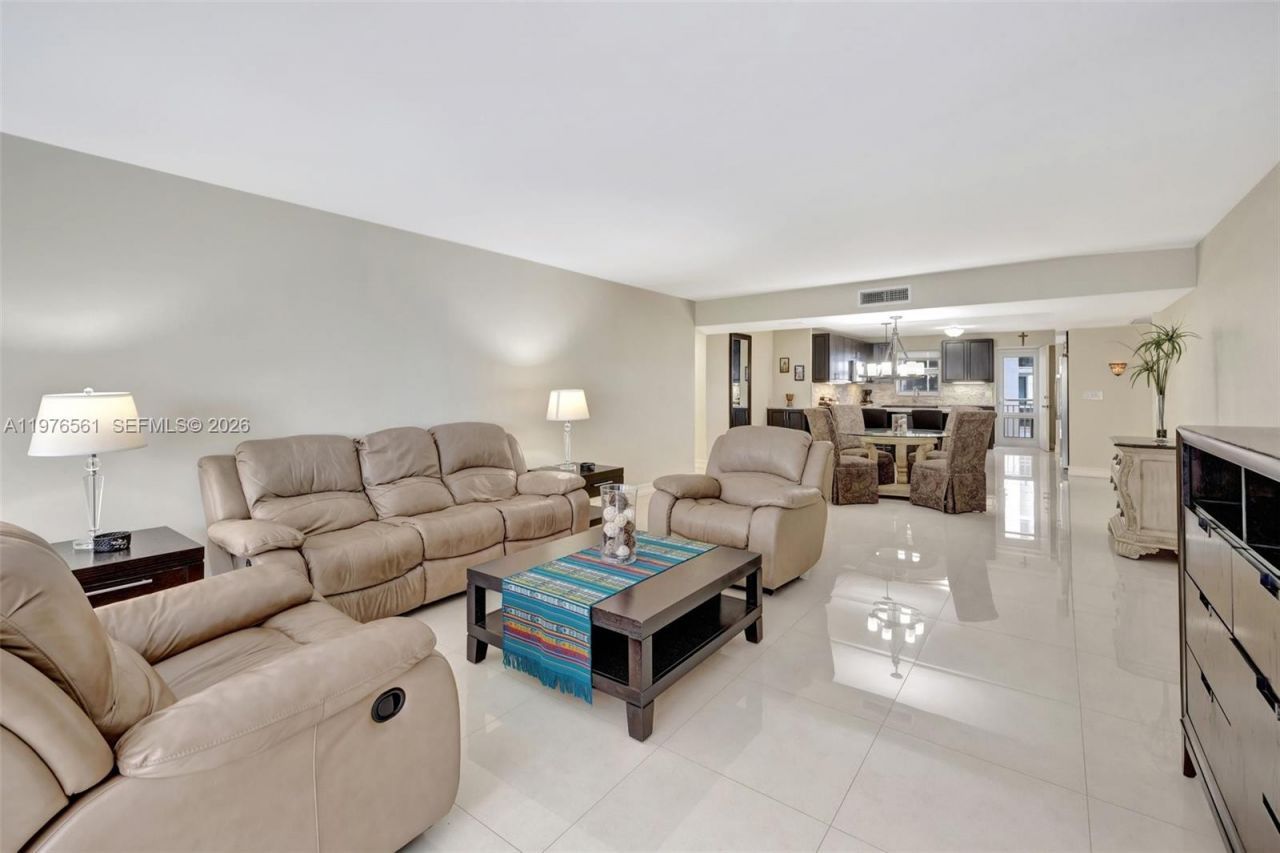 4100 Galt Ocean Dr , Unit 307, Fort Lauderdale, FL 33308 Photo