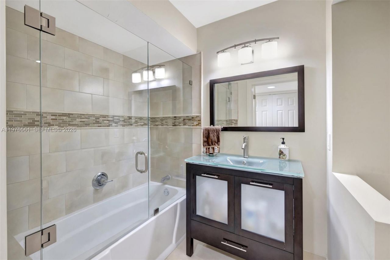 4100 Galt Ocean Dr , Unit 307, Fort Lauderdale, FL 33308 Photo