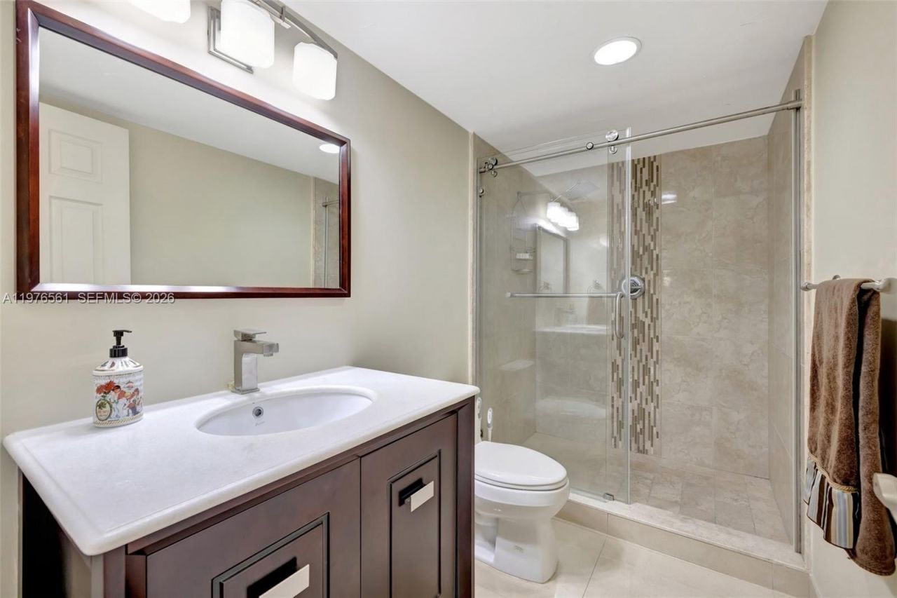 4100 Galt Ocean Dr , Unit 307, Fort Lauderdale, FL 33308 Photo