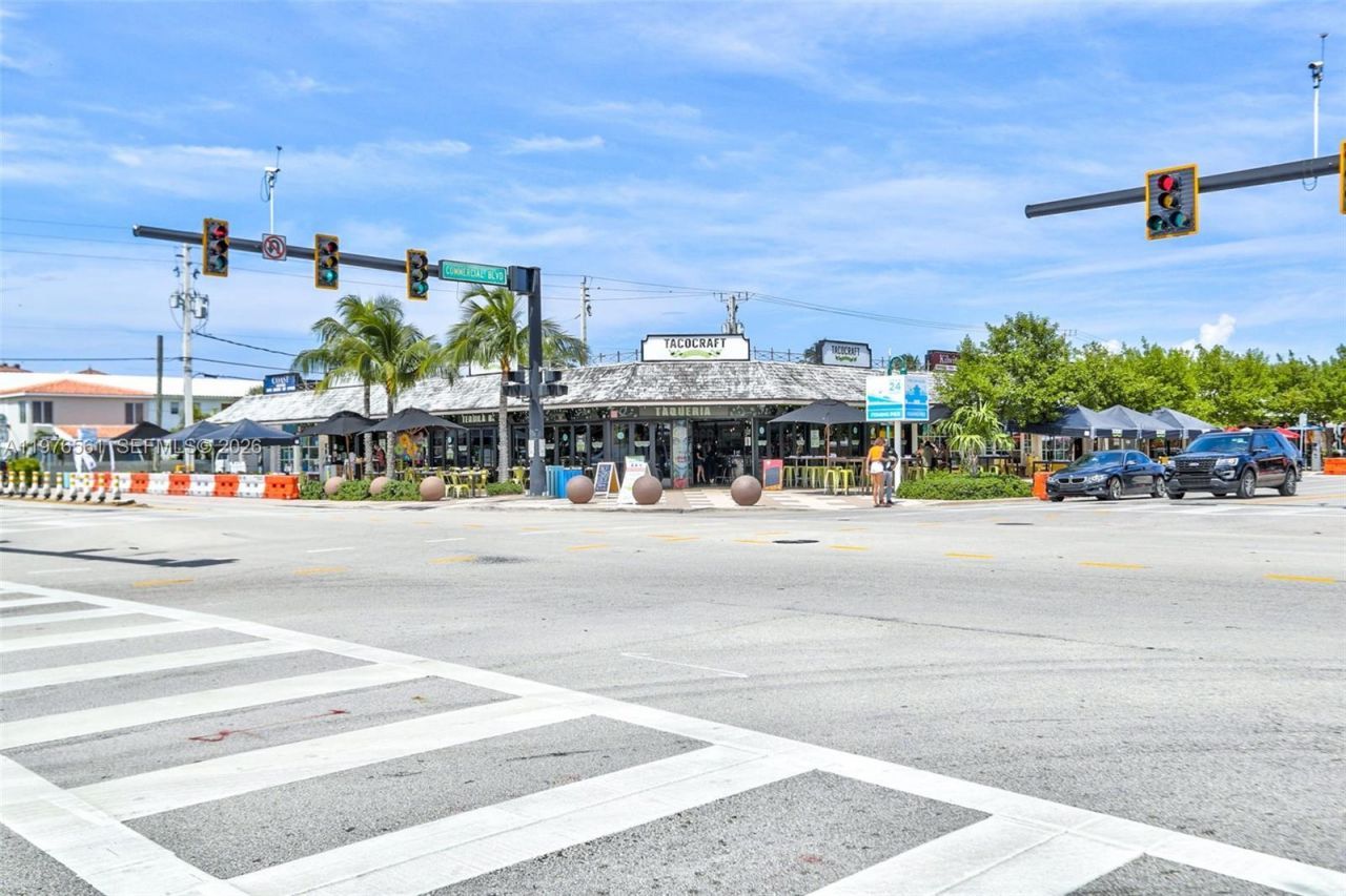 4100 Galt Ocean Dr , Unit 307, Fort Lauderdale, FL 33308 Photo