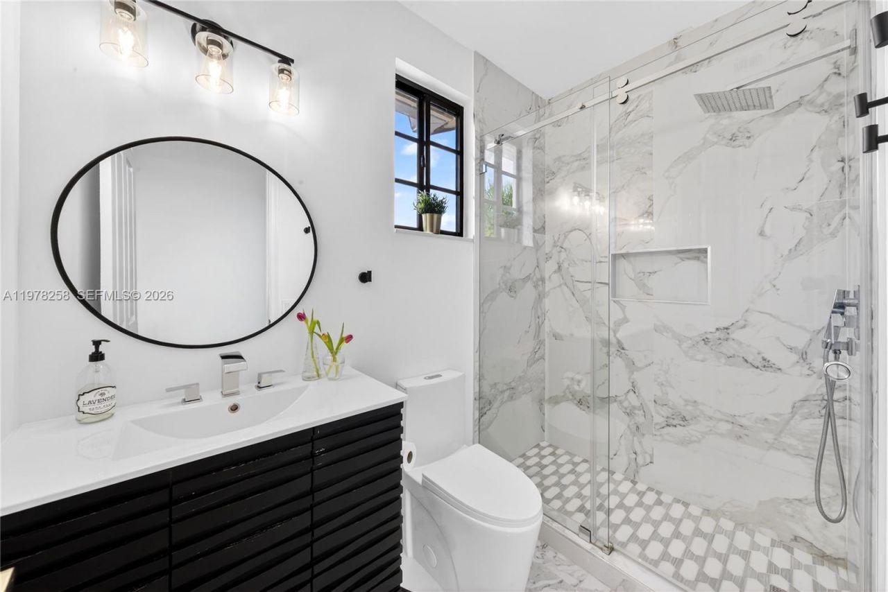 1506 Passion Vine Cir, Unit 23-3, Weston, FL 33326 Photo