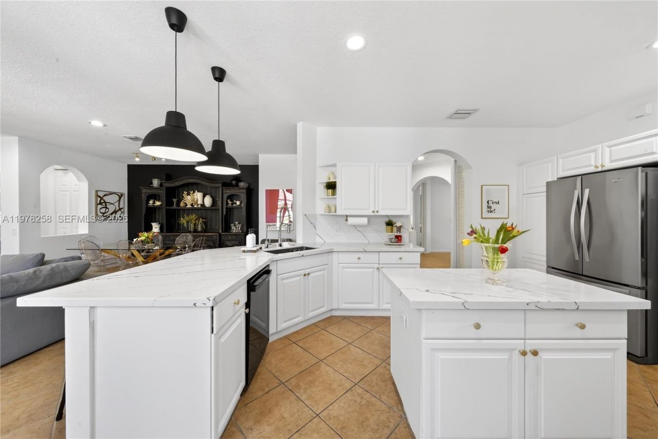 1506 Passion Vine Cir, Unit 23-3, Weston, FL 33326 Photo