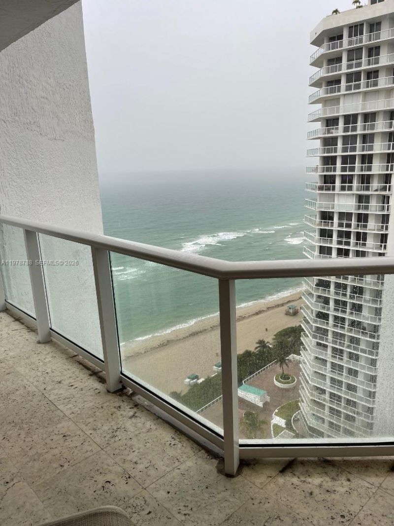 16445 Collins Ave , Unit 2328, Sunny Isles Beach, FL 33160 Photo
