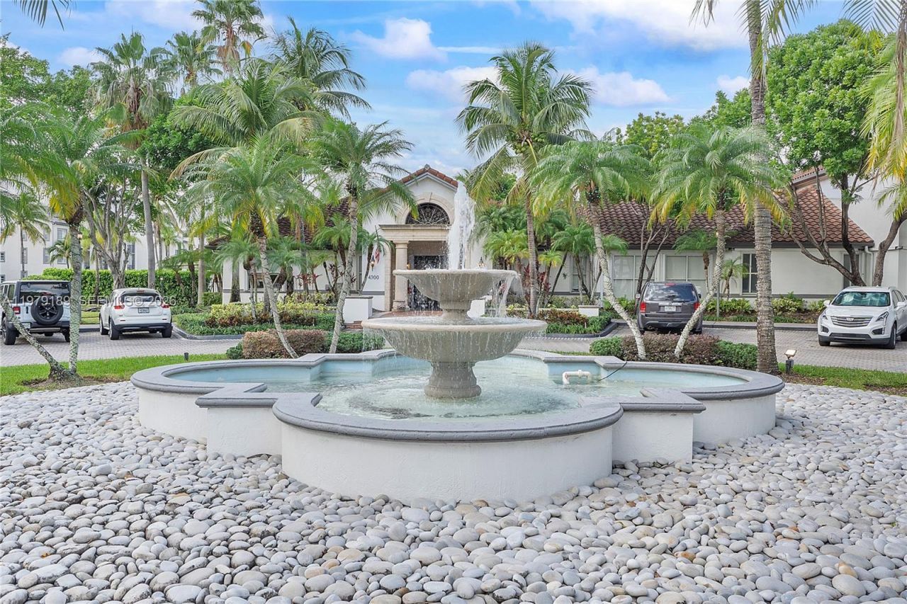 4440 NW 107th Ave , Unit 108-7, Doral, FL 33178 Photo