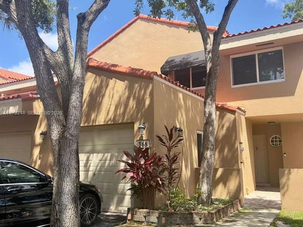 568 N University Dr , Unit 568, Plantation, FL 33324