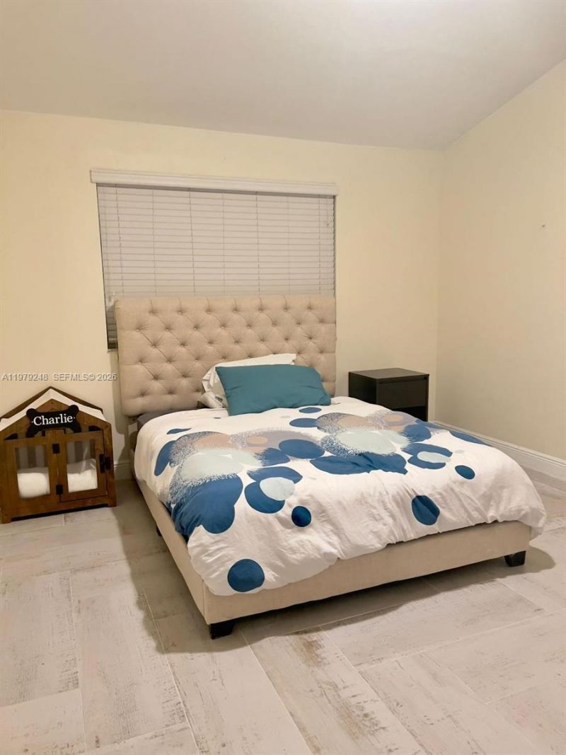 568 N University Dr , Unit 568, Plantation, FL 33324 Photo