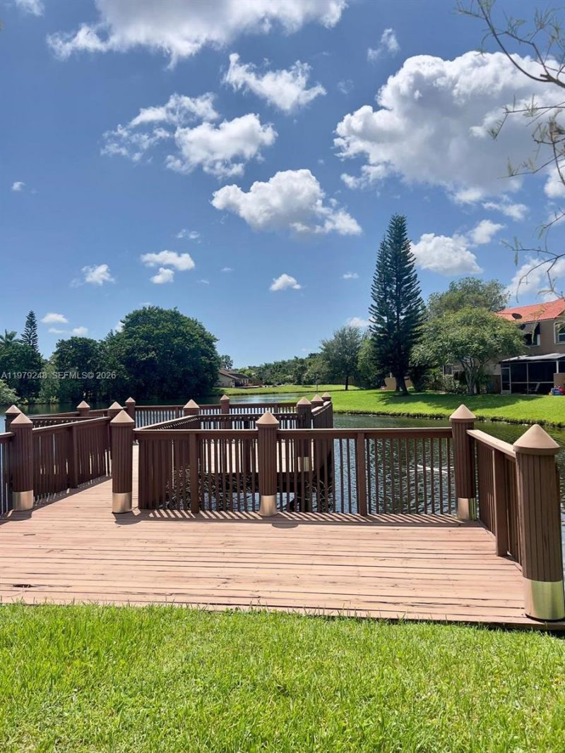 568 N University Dr , Unit 568, Plantation, FL 33324 Photo