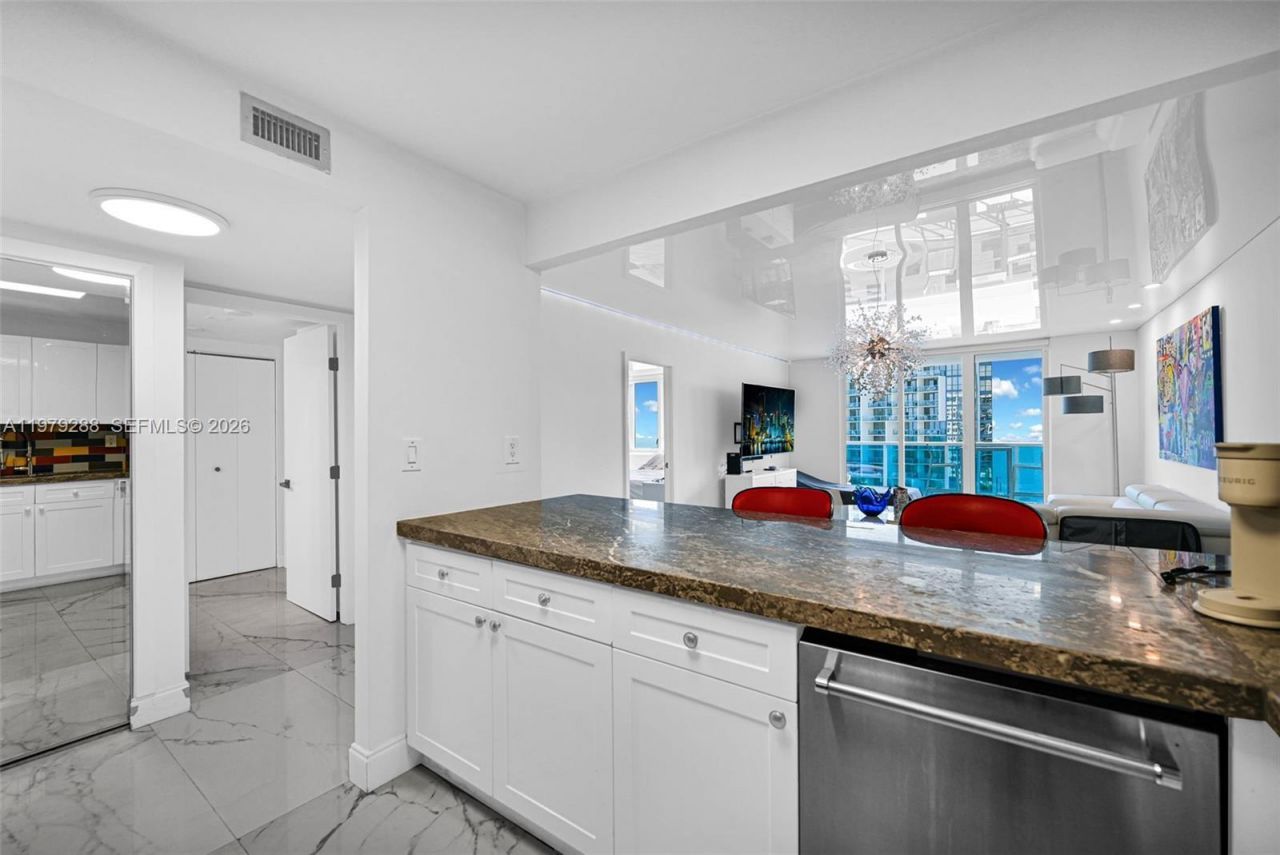2301 Collins Ave , Unit 1204, Miami Beach, FL 33139 Photo