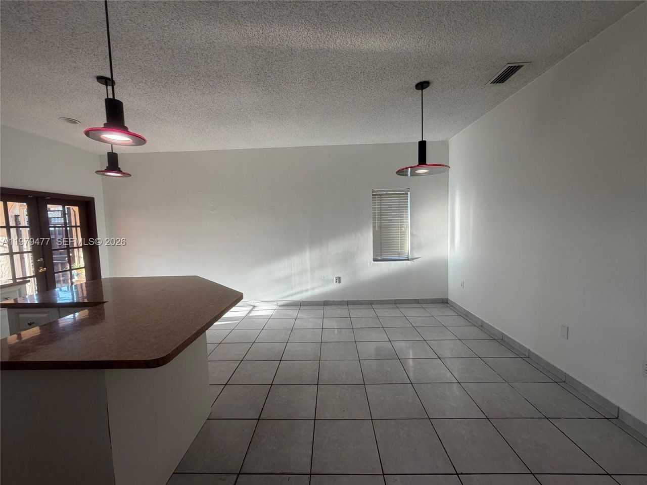 1090 NW 128th Ct, Miami, FL 33182 Photo