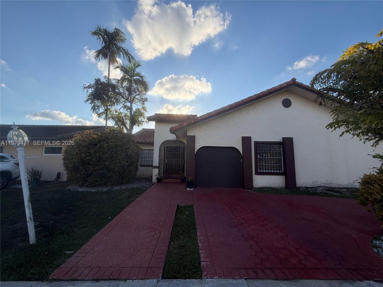 1090 NW 128th Ct, Miami, FL 33182 Photo