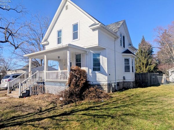 314 N Buchanan Street, Fremont, OH 43420