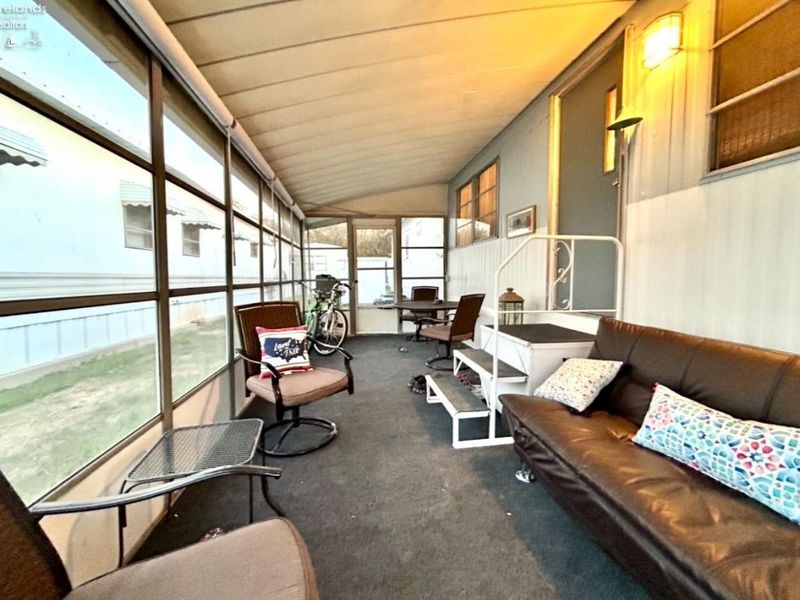 3575 NE Catawba Road, Unit 18, Port Clinton, OH 43452 Photo 2