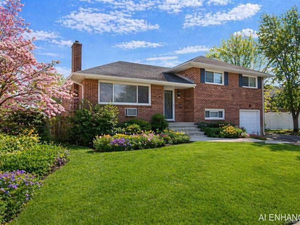 24 Willets Avenue, Syosset, NY 11791