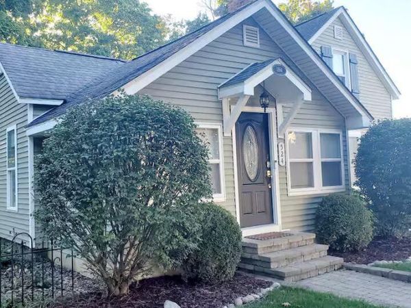 524 Hickory Street, Milford, MI 48381
