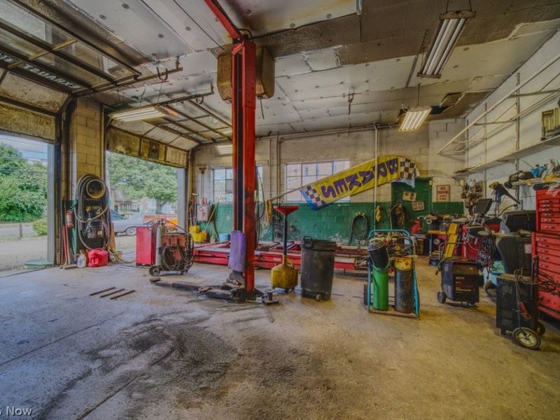 1555 Brown Street, Akron, OH 44301 Photo 3