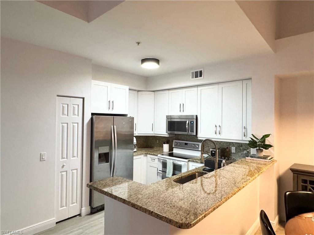 1190 Reserve Way, Unit 304, Naples, FL 34105 Photo