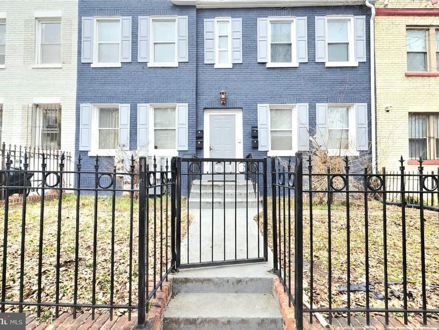 1616 Isherwood Street Ne, Washington, DC 20002 Main Photo