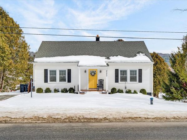 2222 West Street, Proctor, VT 05765