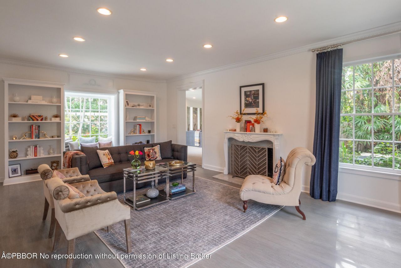 361 Crescent Drive, Palm Beach, FL 33480 Photo