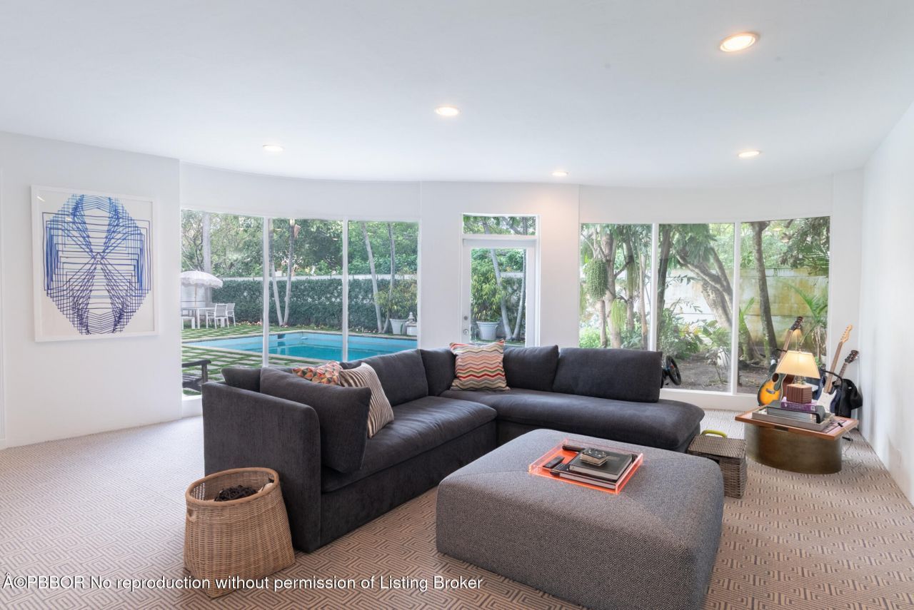 361 Crescent Drive, Palm Beach, FL 33480 Photo