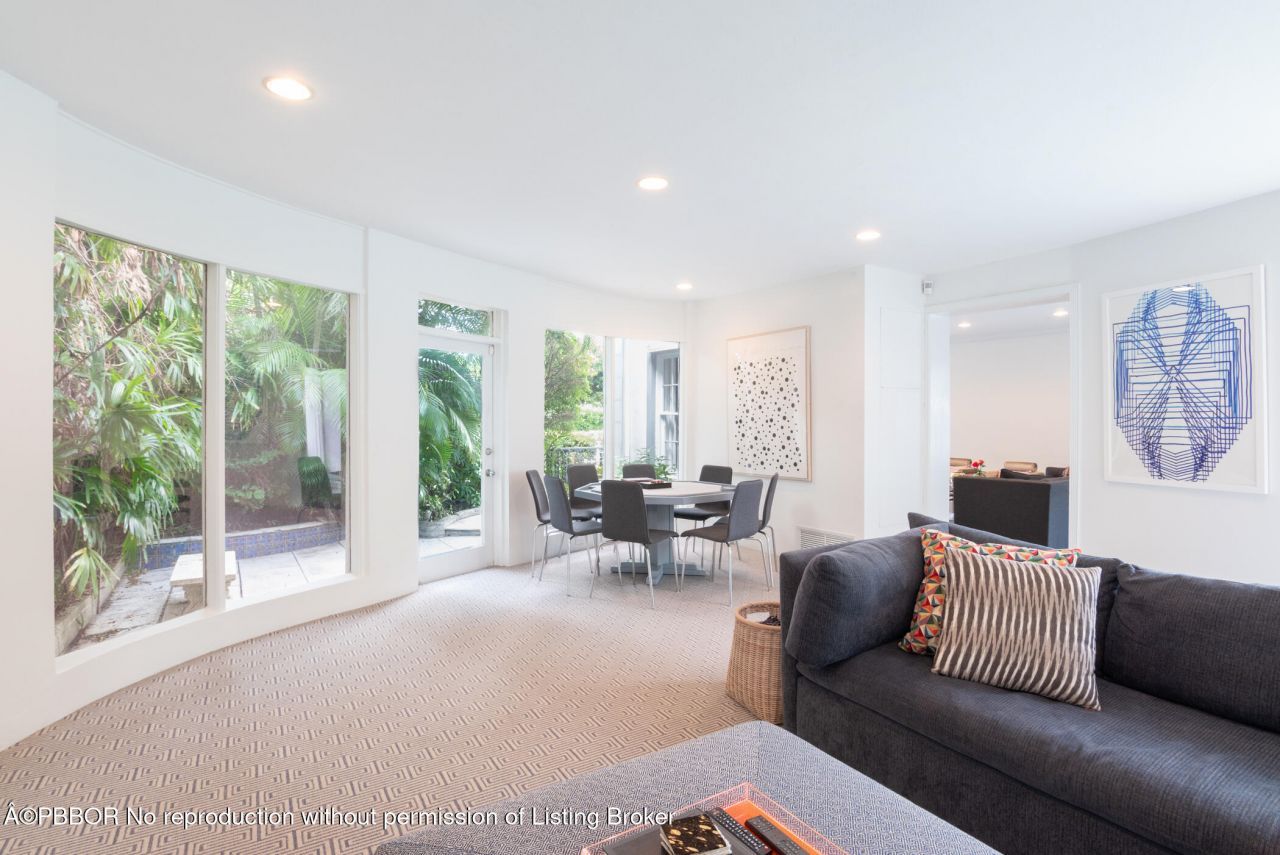 361 Crescent Drive, Palm Beach, FL 33480 Photo