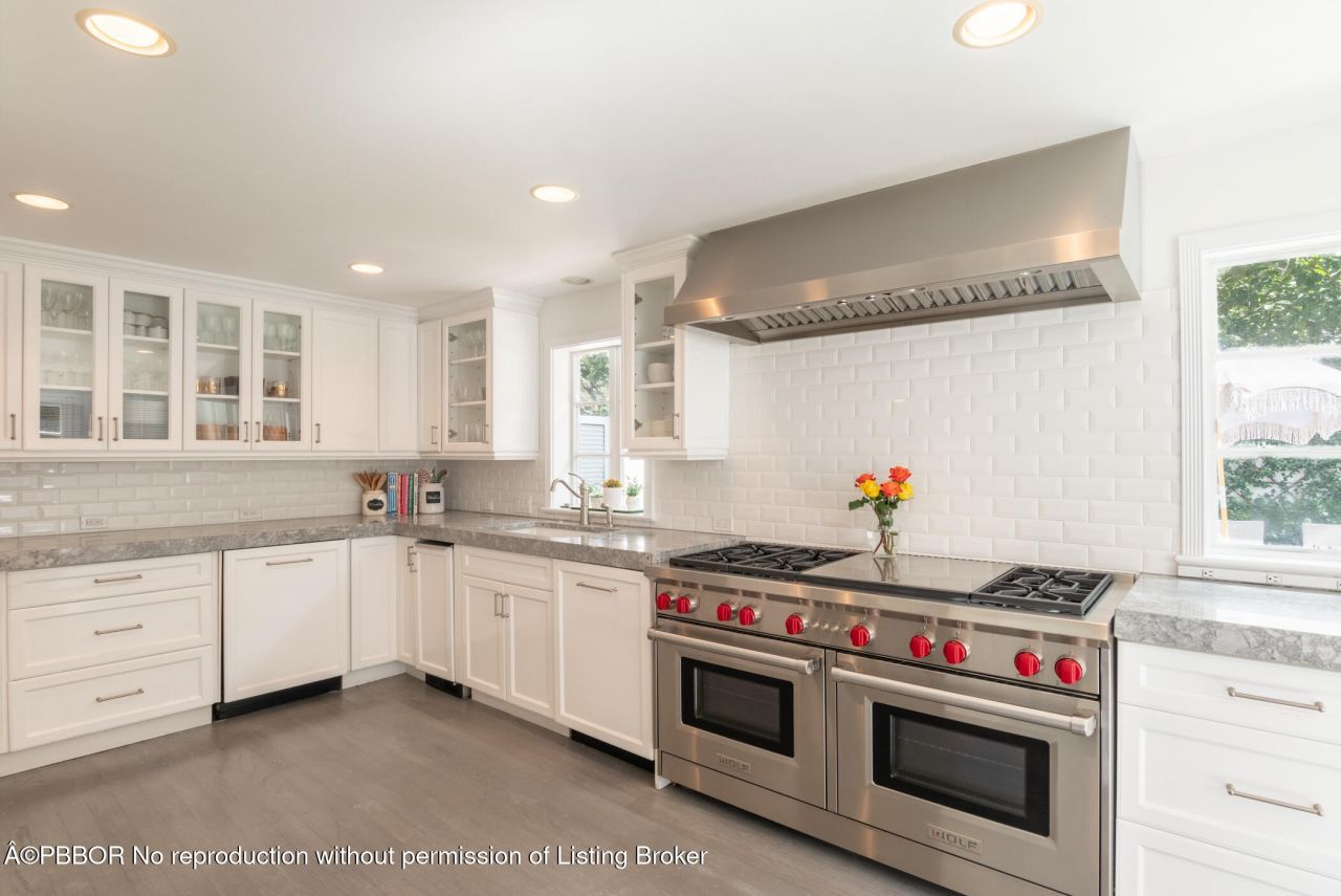 361 Crescent Drive, Palm Beach, FL 33480 Photo