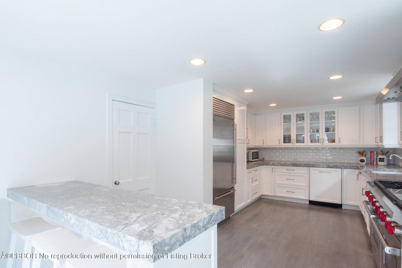 361 Crescent Drive, Palm Beach, FL 33480 Photo