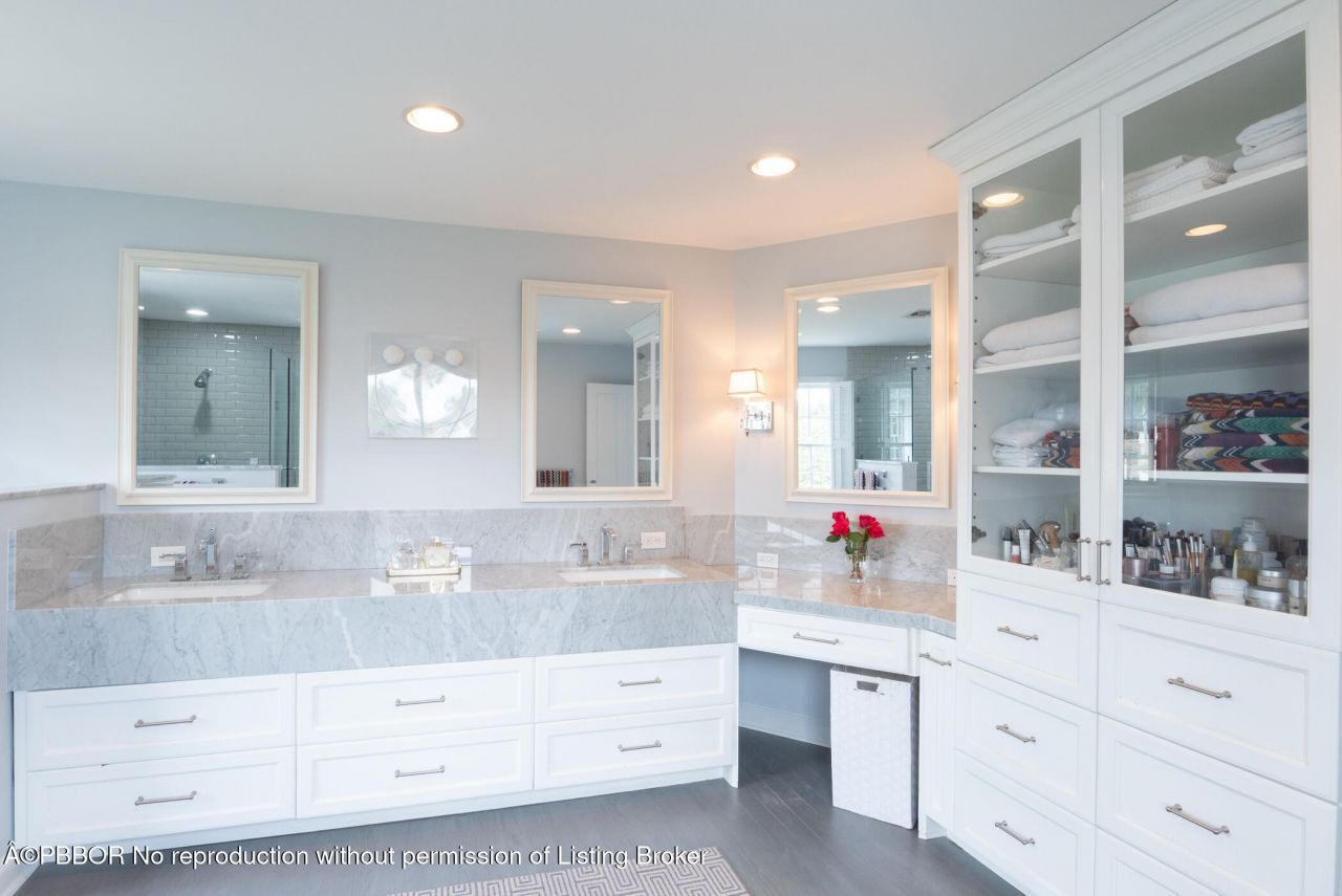 361 Crescent Drive, Palm Beach, FL 33480 Photo