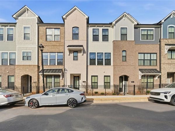 375 Walker Avenue , Unit 116, Alpharetta, GA 30076