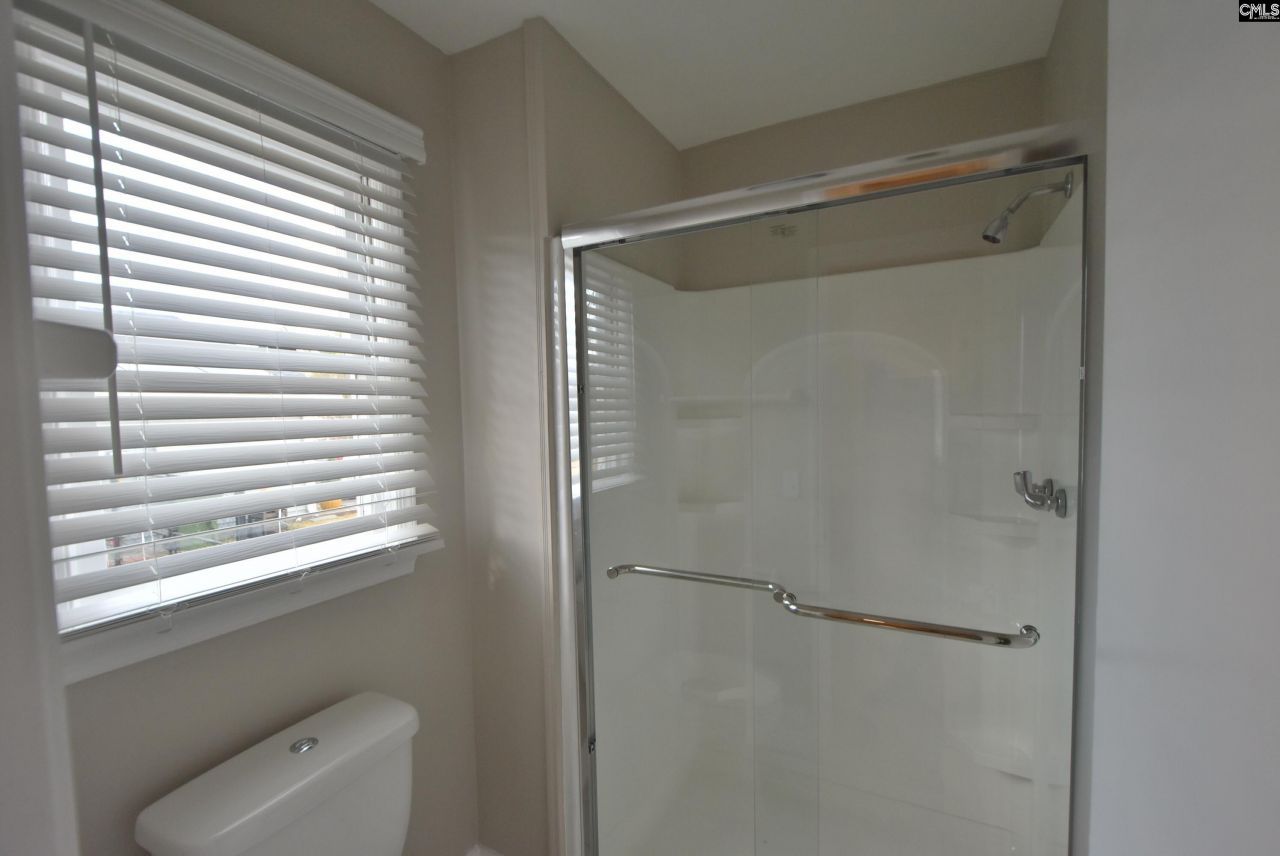 220 N Chateau Drive Photo 12