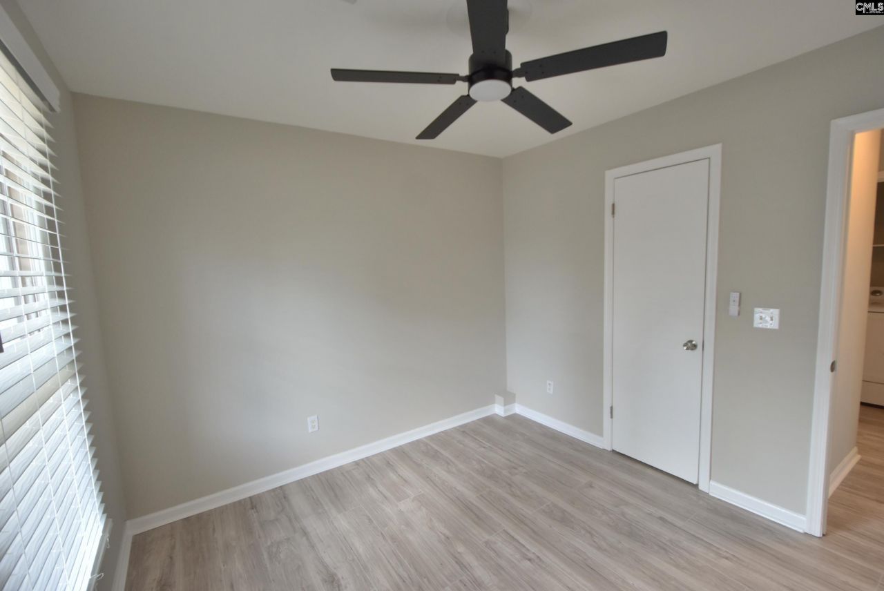 220 N Chateau Drive Photo 14