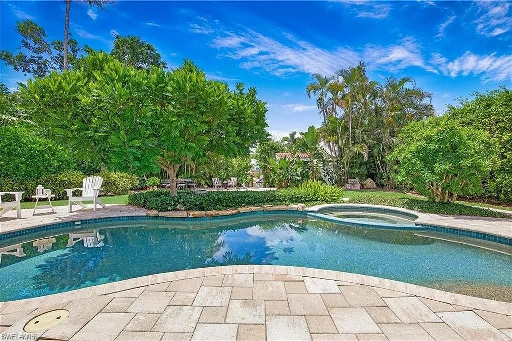 1600 Curlew Ave, Naples, FL 34102 Photo