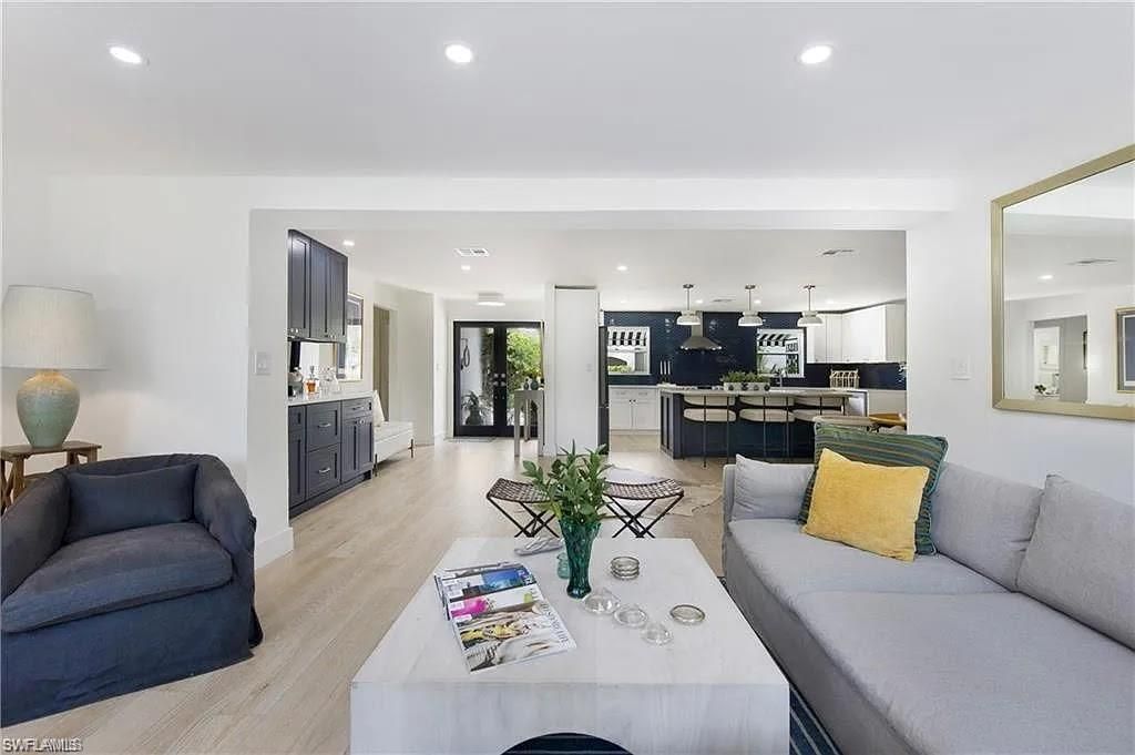 1600 Curlew Ave, Naples, FL 34102 Photo