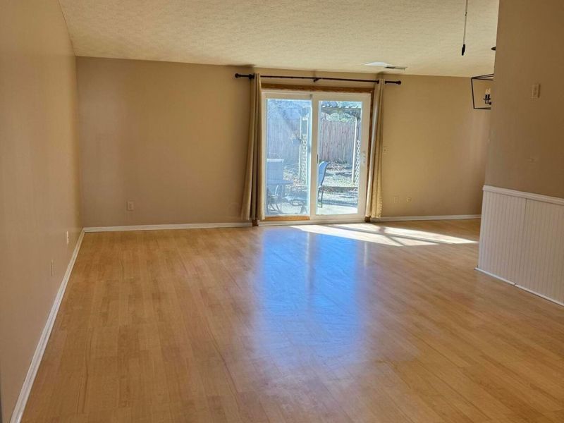 7337 Woodlow Drive , Reynoldsburg, OH 43068 Photo 2