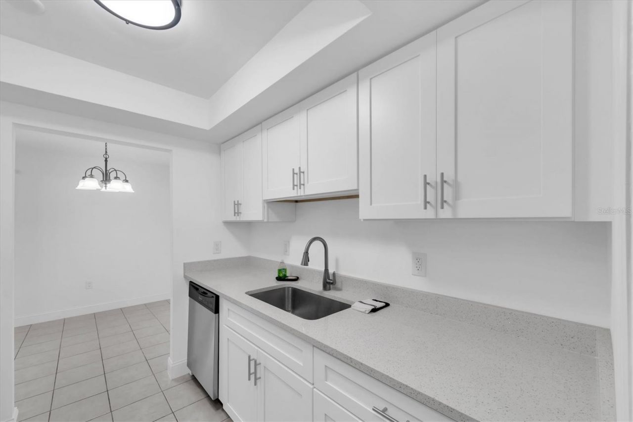 11410 8th Way N, Unit 311, Saint Petersburg, FL 33716 Photo