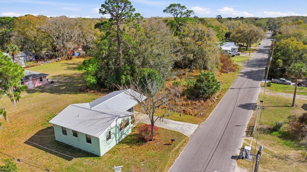 2627 Myrtle Avenue , Mims, FL 32754 Photo