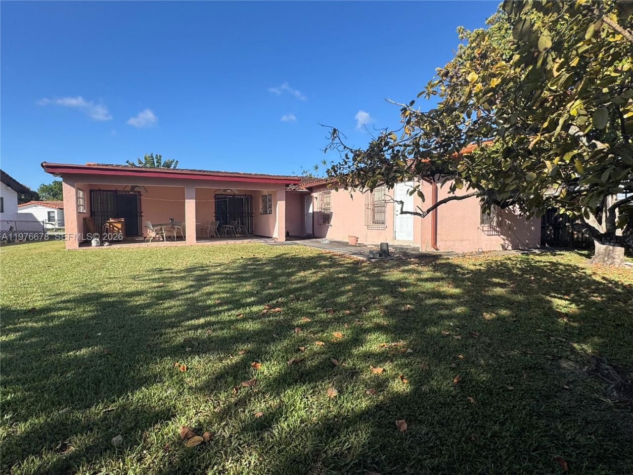 10730 SW 66th Dr, Miami, FL 33173 Photo