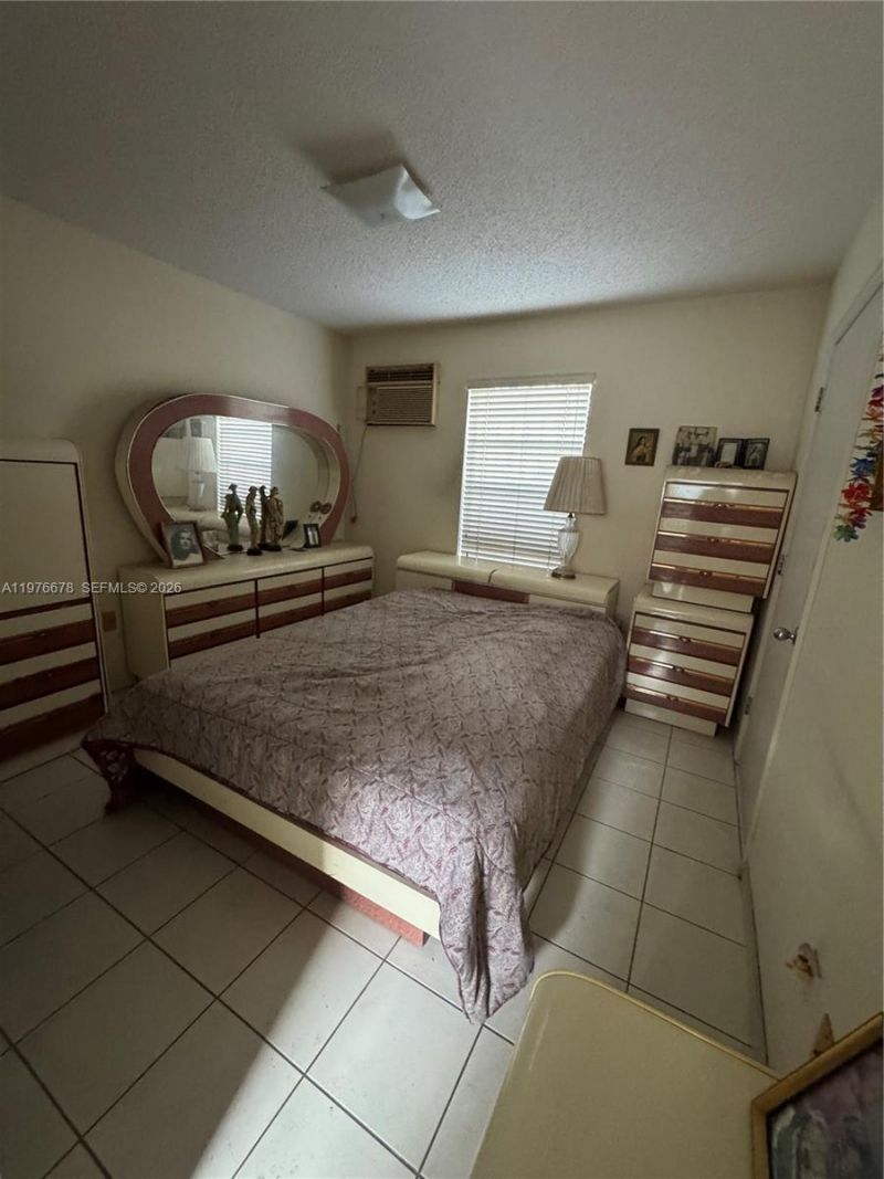 10730 SW 66th Dr, Miami, FL 33173 Photo