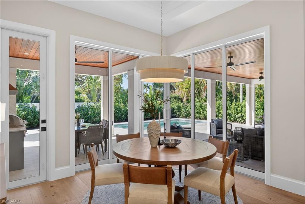 766 95th Ave N, Naples, FL 34108 Photo