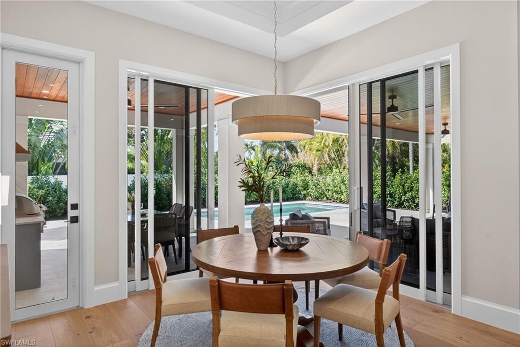 766 95th Ave N, Naples, FL 34108 Photo